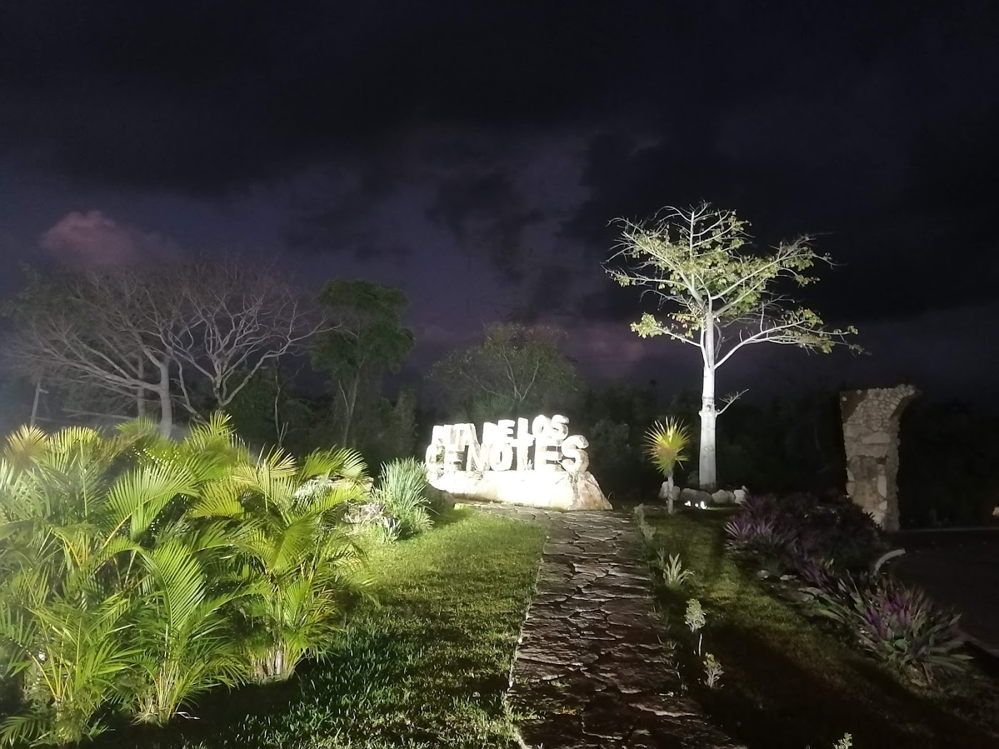 Cenotes de Puerto Morelos, Cancún