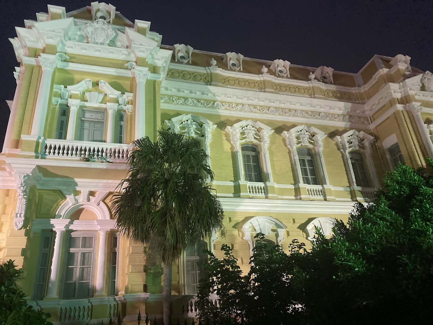 Palacio Cantón, Mérida
