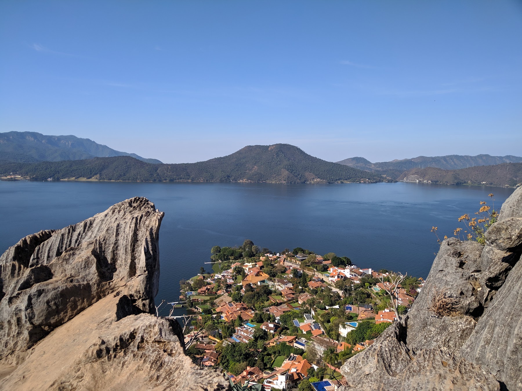 La Peña, Valle de Bravo